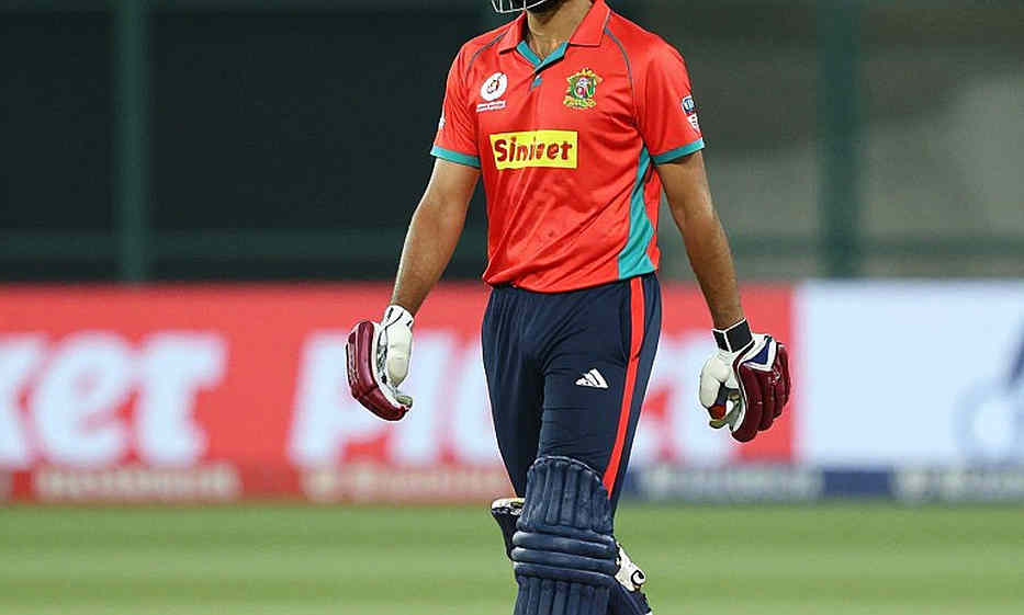 ম্যাকগ্রার আর্মব্যান্ড, মলিনিউর হিপ: ব্রিসবেনে অস্ট্রেলিয়ার নীরব ক্ষমতা-হস্তান্তর